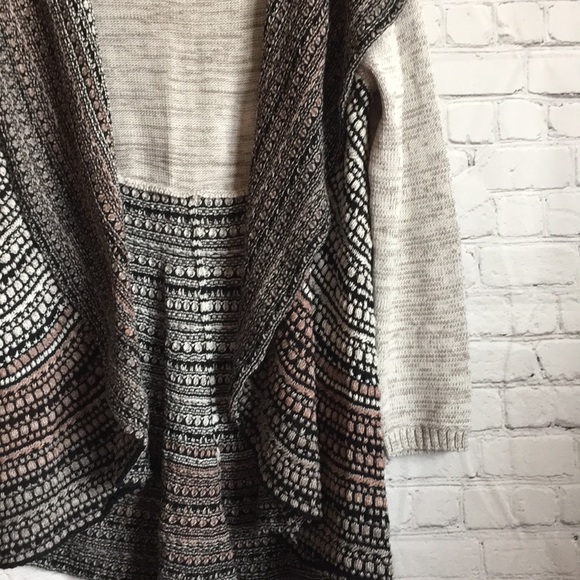 ANTHROPOLOGIE DOR DOR COUTURE Cardigan Sweater M - Picture 4 of 8